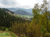 031 ein weiterer Blick zu unserem Ziel mit bedrohlichen Wolken