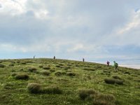 015 - vor dem Gipfelkreuz erwischt uns der Wind