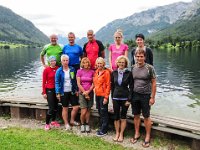 081 - zum Abschluss noch ein Bild der Wandergruppe am Grundlsee