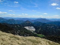 055 - in Richtung Hochlantsch und Rennfeld, im Vordergrund der Bergbau im Haringgraben