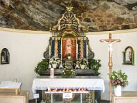 070 - schoener Altar