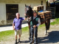 046 - da Brandner Karl kommt mit dem Pferd zur Jaga Alm