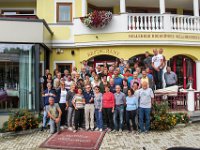 137 die Naturfreunde Wandergruppe beim Urslauerhof in Hinterthal